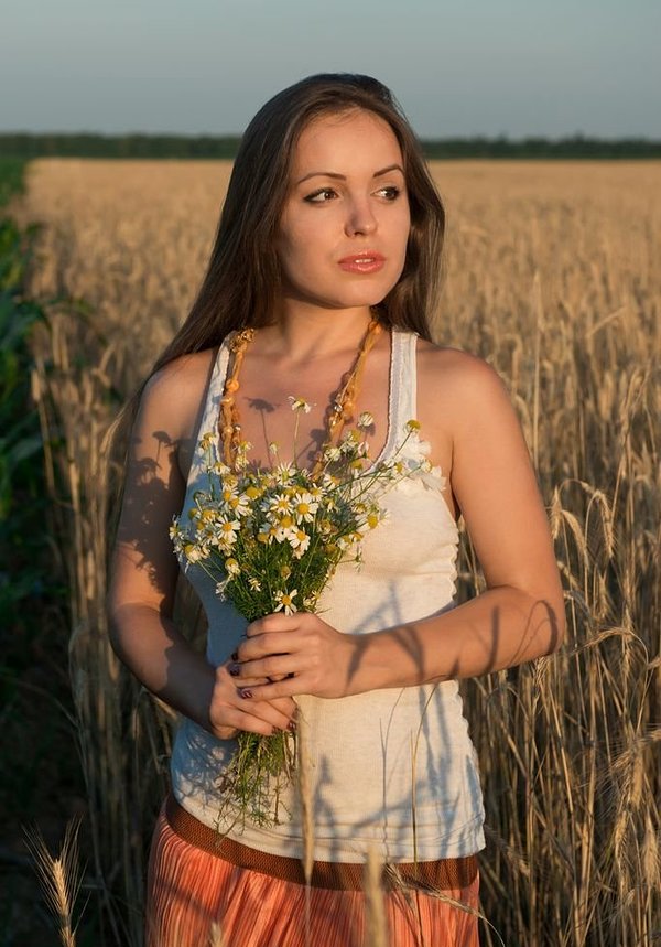 Нелли, 19 лет, 8 размер груди